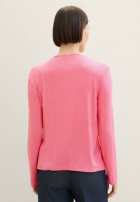 TOM TAILOR Cardigan - carmine pink