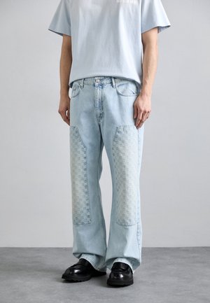 MONOGRAM CARPENTER  - Relaxed fit jeans - pale blue