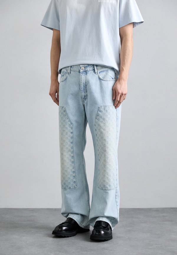 MONOGRAM CARPENTER  - Relaxed fit jeans