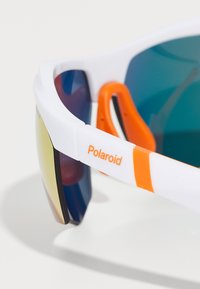 Polaroid Sluneční brýle - white