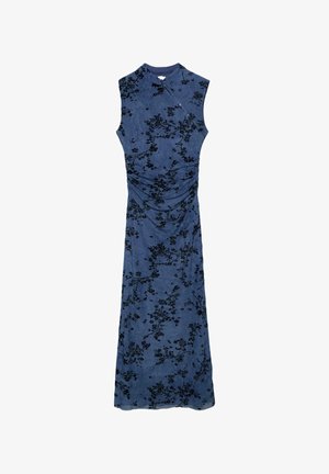 Robe maxi bleu marine sans manches avec motif floral en velours noir, col montant et détail froncé à la taille.