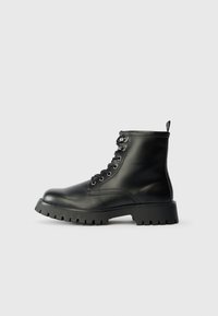 Lace-up ankle boots - black