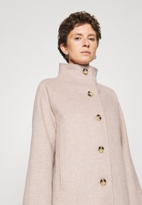 Selected Femme SLFVINNI - Kort kåpe / frakk - sandshell melange