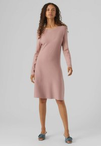 Vero Moda MINI U-BOOT-AUSSCHNITT - Sarafanas - woodrose