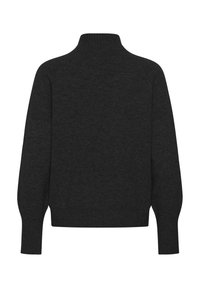 Tumši pelēks džemperis ar augstu, ribotu imitācijas apkakli. Ir garas, viegli uzpūstas piedurknes un brīvs piegriezums. Gluda tekstūra bez redzamām rakstu zīmēm.