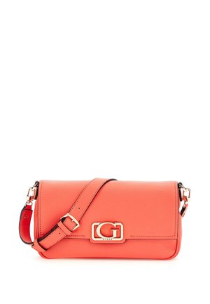 Borsa a tracolla in pelle rosa corallo con forma rettangolare, hardware dorato e un accento con logo. Presenta una tracolla staccabile per maggiore versatilità.