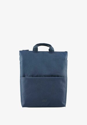 Navyfarbige Laptop-Tasche aus Stoff mit Reißverschluss, zwei oberen Griffen und einer frontalem Tasche. Glatte Textur und minimalistisches Design, sichtbares Markenlogo.