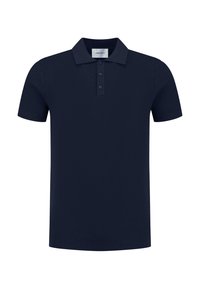 Donkerblauwe polo met korte mouwen, voorzien van een gestructureerd patroon, drie knopen en geribde kraag en manchetten voor een perfecte pasvorm.