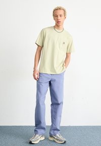 Carhartt WIP POCKET - T-shirts - beryl