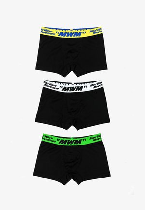 Tres calzoncillos bóxer negros con cinturillas en amarillo, blanco y verde, cada uno con el texto "Mod Wave Movement 'MWM'".