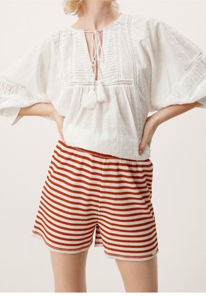 Shorts - orange