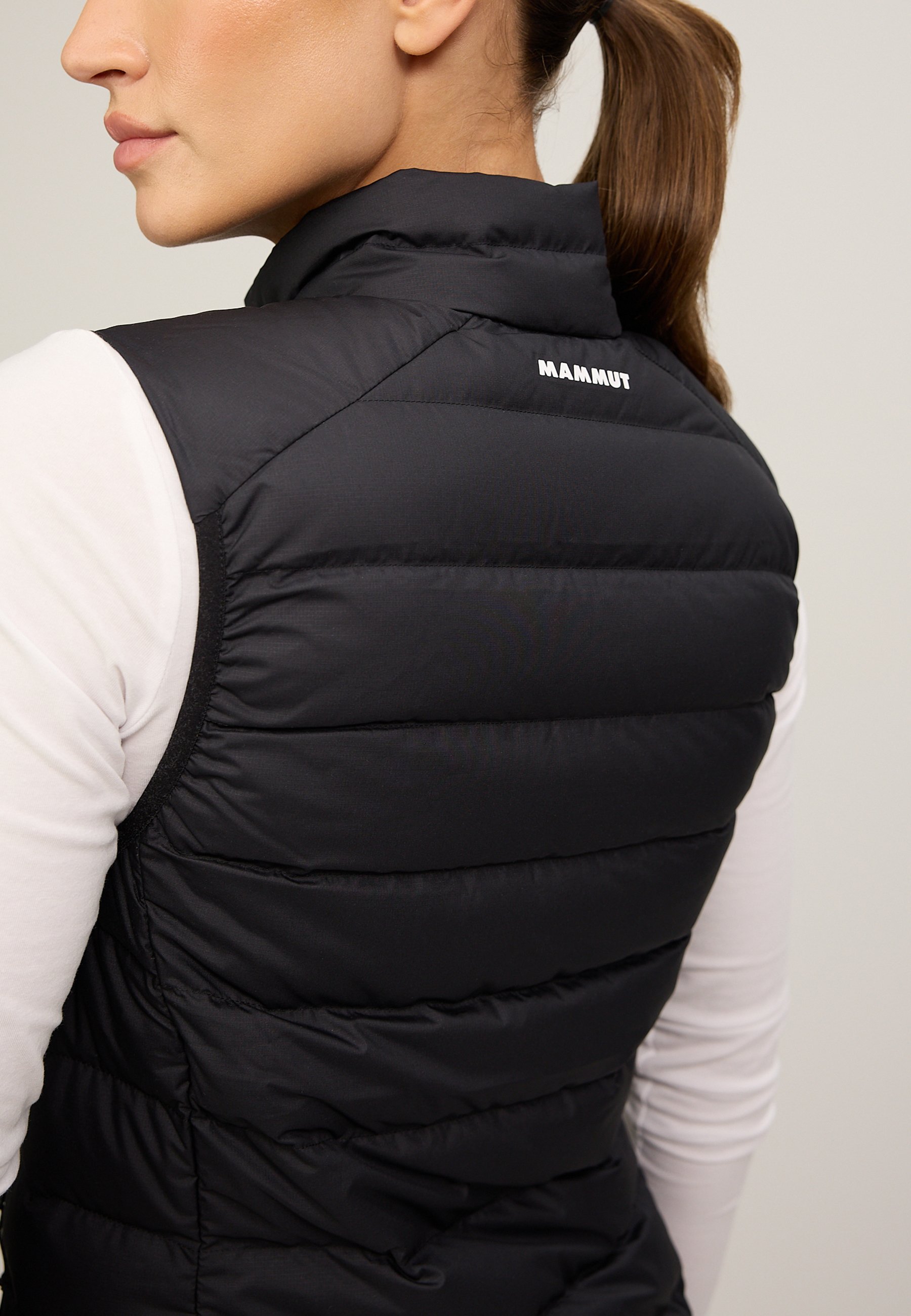 Mammut WAYMARKER IN VEST WOMEN - Waistcoat - black - Zalando