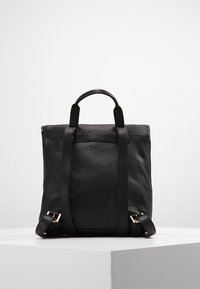Whistles Zaino - black