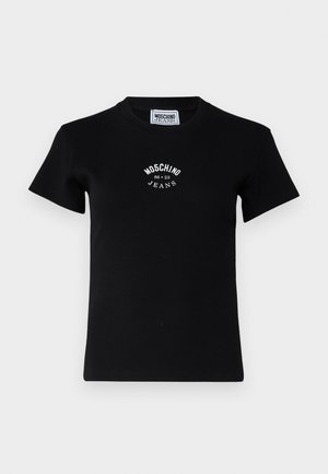 Fekete pamut póló rövid ujjakkal és bordázott mintával. Elöl fehér hímzett felirat található: "MOSCHINO JEANS" és a "86 23" számok.