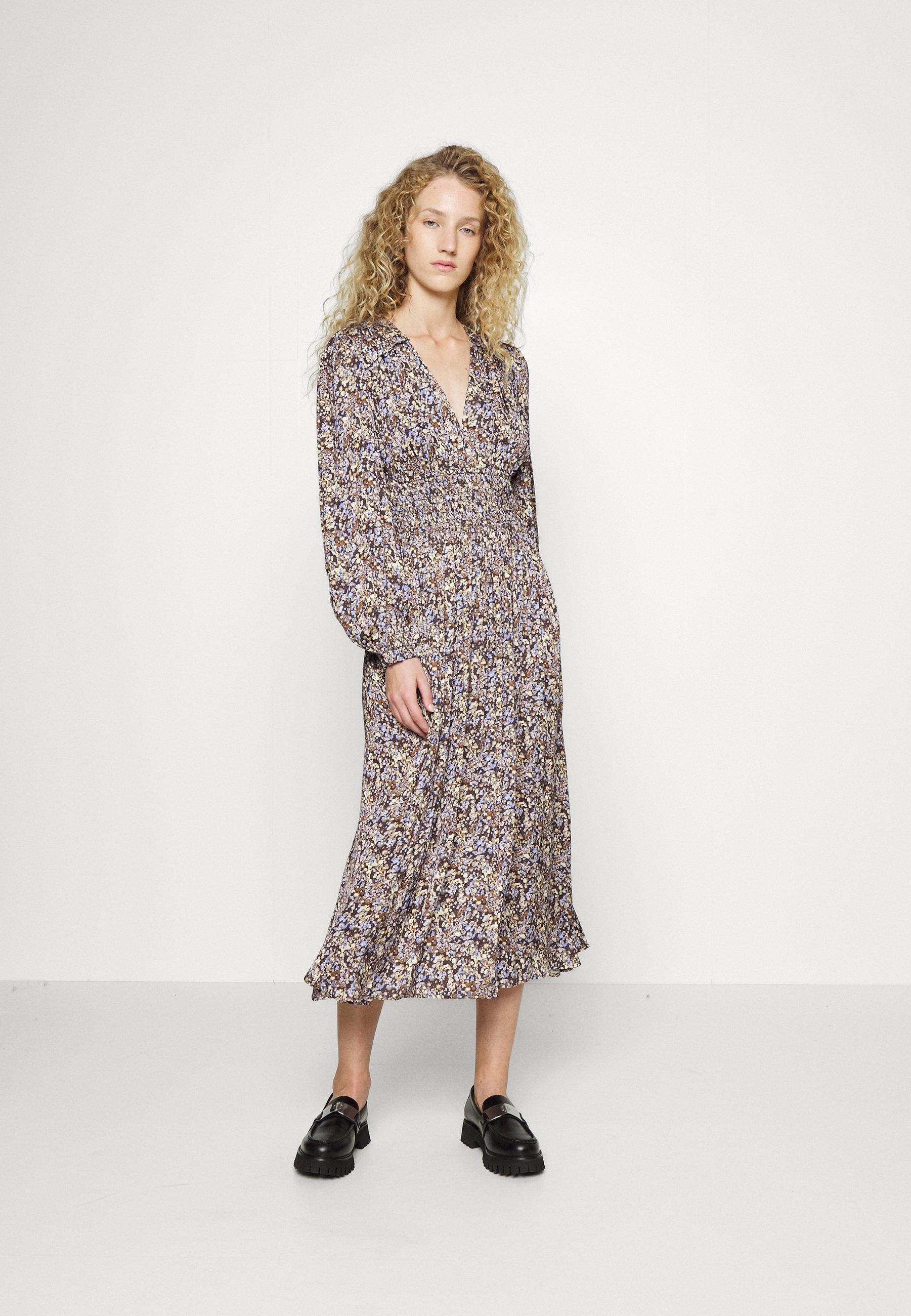 maje robe marguerite