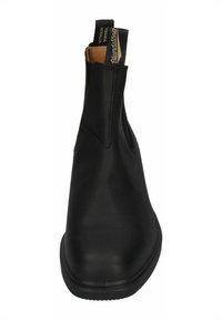 Zwarte leren Chelsea-boot met een gladde oppervlakte, elastische zijpanelen en een ronde neus. De zool heeft een textuur voor grip.