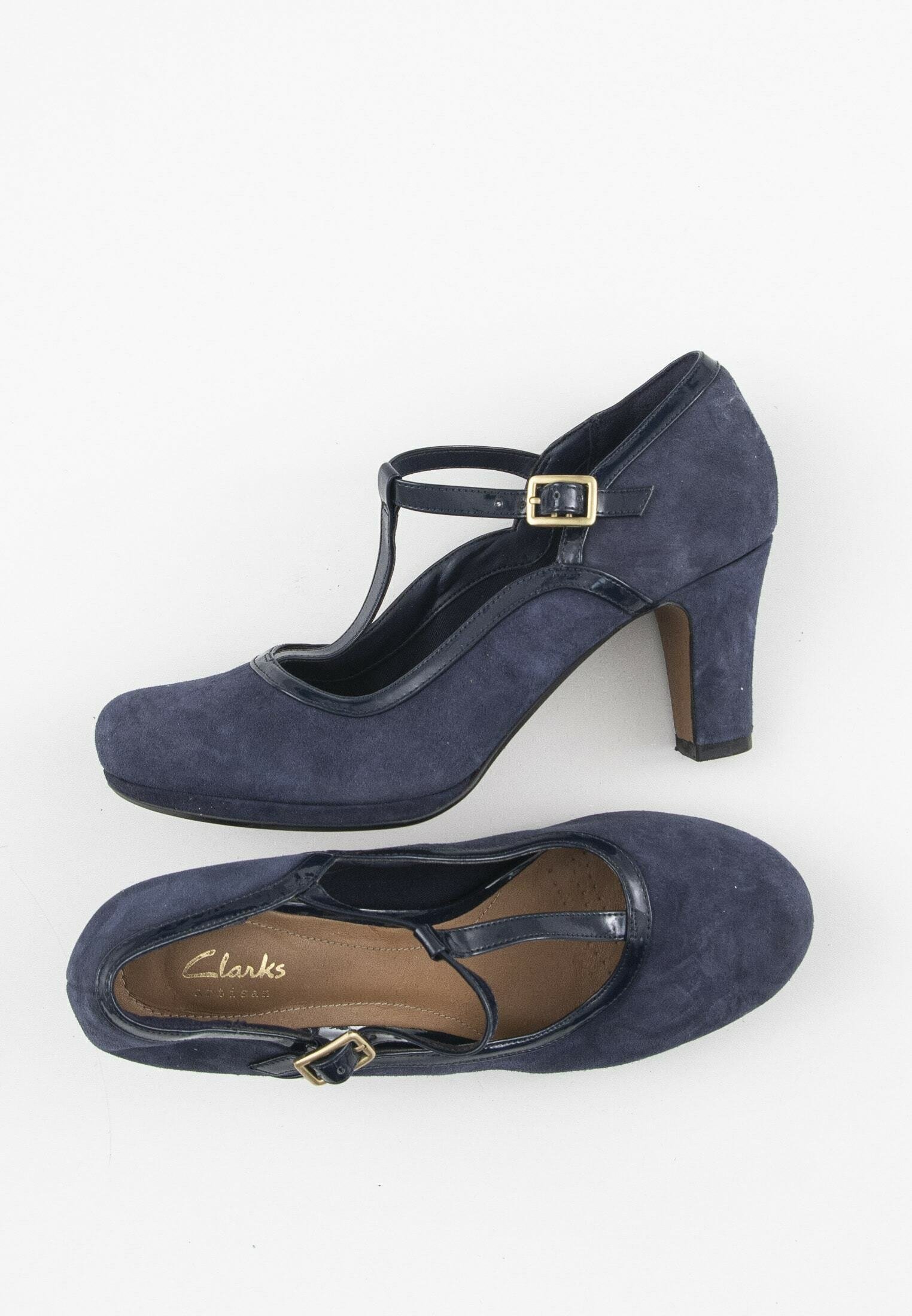 clarks blue heels