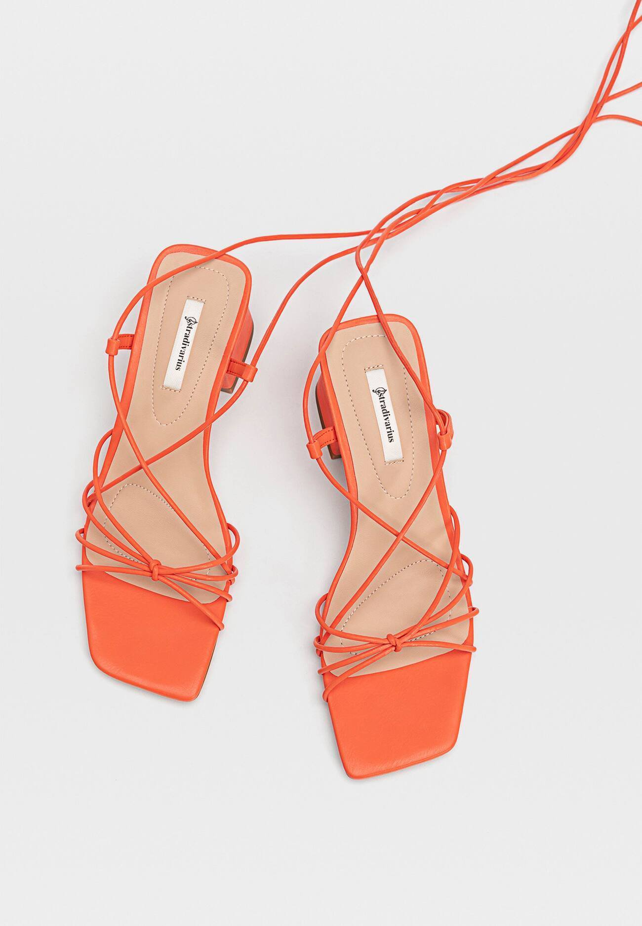 Stradivarius MIT FEINEN RIEMCHEN Sandaler orange Stradivarius MIT FEINEN RIEMCHEN Sandaler orange