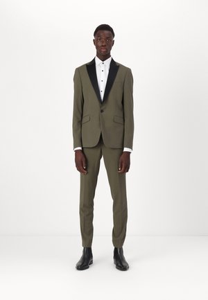 Lindbergh Suit - olive