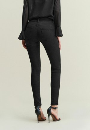 LIFT AND SHAPE STANDARD - Jeans Skinny - clean black