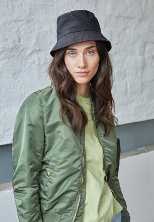 PCNABBI BUCKET HAT - Kapelusz - black