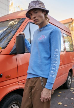 STANDARD GRAPHIC CREW - Sweatshirt - silvertab/silver lake blue