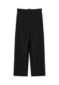 Weite schwarze Hose aus glattem Stoff mit hoher Taille, zwei Gesäßtaschen und einem dezenten Falten-Detail auf der Vorderseite.