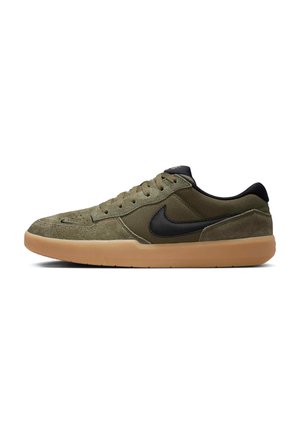 Nike SB NIKE SB FORCE 58 UNISEX - Matalavartiset tennarit - medium olive/black/medium olive