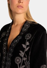 Alma en Pena Chaqueta fina - black