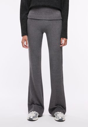 Terranova, LEGGINGS LUNGHI A ZAMPA CON BASCHINA - Pantaloni - grey
