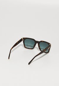 Guess Gafas de sol - dark havana/gradient blue