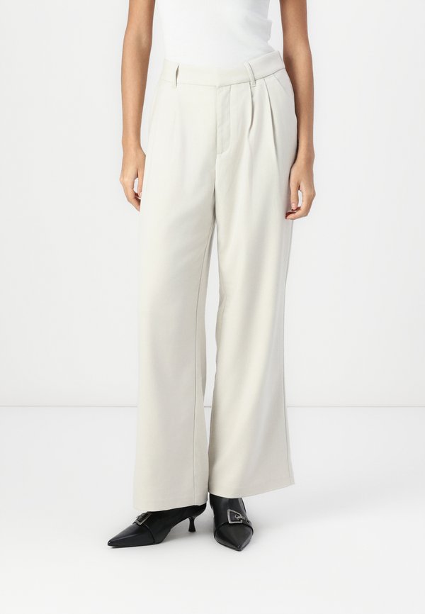 Hollister Livvy Ultra High-Rise Wide-Leg Pants - Trousers - rainy day