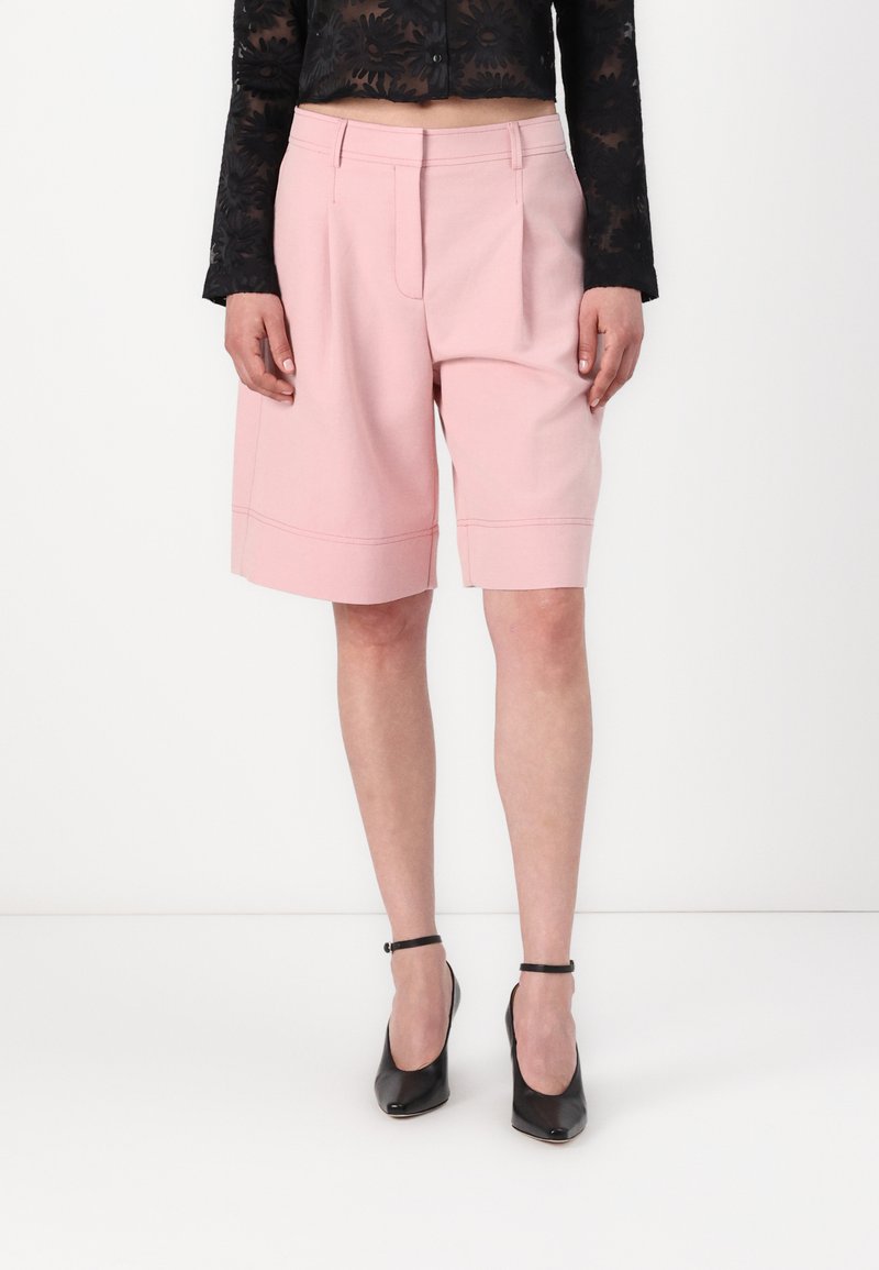BOSS - TANSEO - Shorts - open purple, Enlarge
