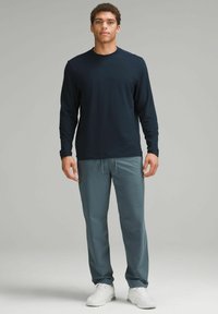 lululemon ZEROED IN - Camiseta de manga larga - true navy