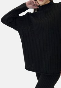 Elara SET - Trui - schwarz