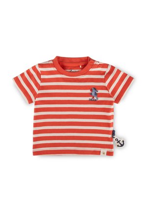 Maglietta per neonati a maniche corte con righe orizzontali rosse e bianche, piccolo ricamo a pappagallo, etichetta laterale in tessuto a forma di ancora e bottoni automatici sulle spalle.