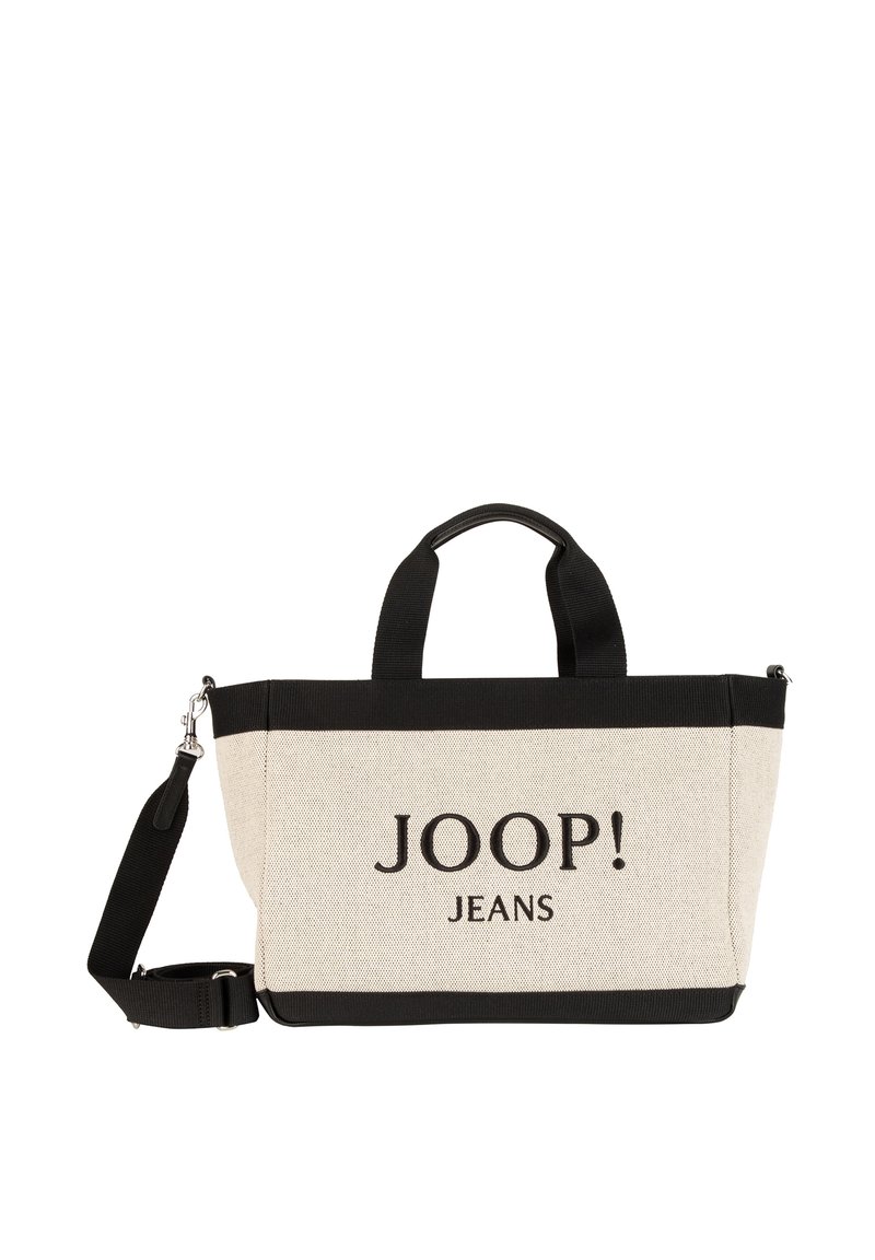Beige lærredstaske med sorte detaljer, med to øverste håndtag og en justerbar skulderrem. Fronten viser "JOOP! JEANS" i sort skrift.