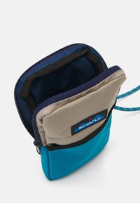 KAVU ESSENTIAL CASE UNISEX - Rankinė per petį - beige/petrol