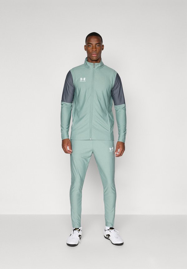 CHALLENGER - Tracksuit