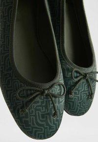 Next FOREVER COMFORT STANDARD - Ballerinaskor - green