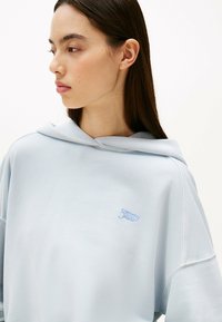 Tommy Jeans LOGO BOXY  - Hoodie - sweet blue
