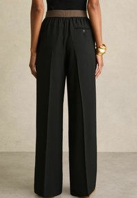 Reiss REGULAR FIT - WIDE-LEG ELASTICATED WAIST - Nohavice - black