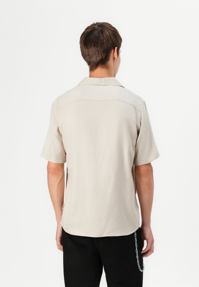 Camicia ONSDASH Di Only & Sons - Uomo, Maniche Corte, Modello Classico