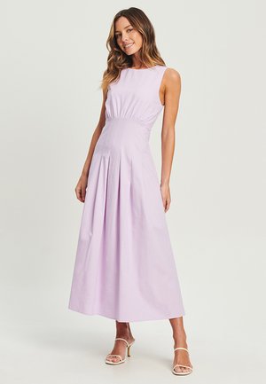 Lavender maxi dress made of cotton with a fitted bodice, pleated skirt, and sleeveless design. Smooth texture and elegant silhouette.
