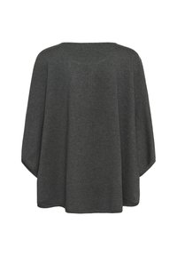 Tumši pelēks pārāk liels tops ar plašu apkakli, tam ir nolaidīgas piedurknes un gluda, mīksta tekstūra. Minimālistiskais dizains bez redzamām aizdariem.