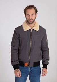 Bombers VERSMOLD - Kurtka Bomber