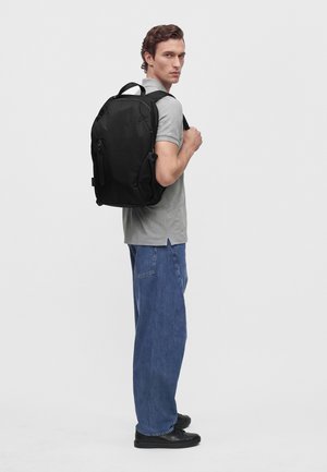 Rains, DELPHI BACKPACK UNISEX - Раница - black
