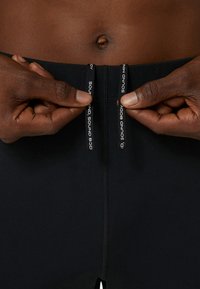 ASICS ROAD WINTER - Tajice za trčanje - performance black