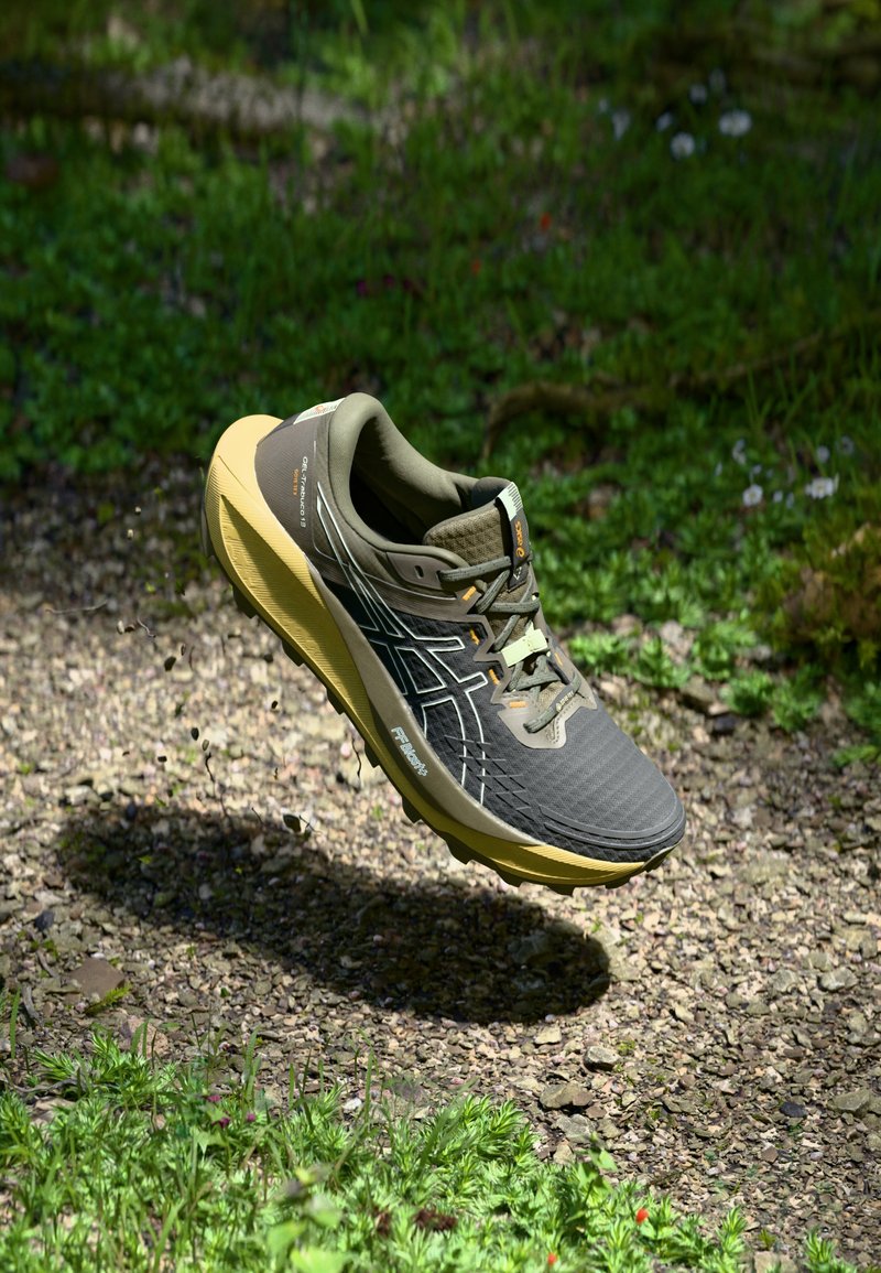 ASICS GEL-TRABUCO 13 GTX - Scarpe da trail running - black/whisper green