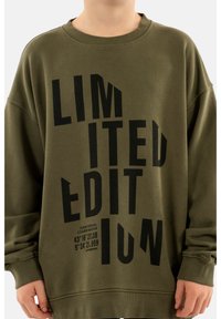 Le Temps Des Cerises Sudadera - vert